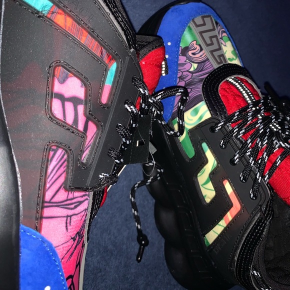 Versace chain reaction shoes (rare find) - Picture 4 of 11